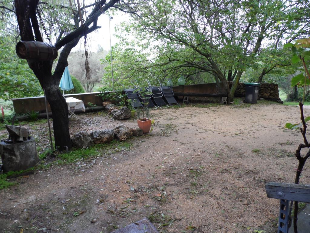 le Mas du Pin Vert Aubagne Extérieur photo
